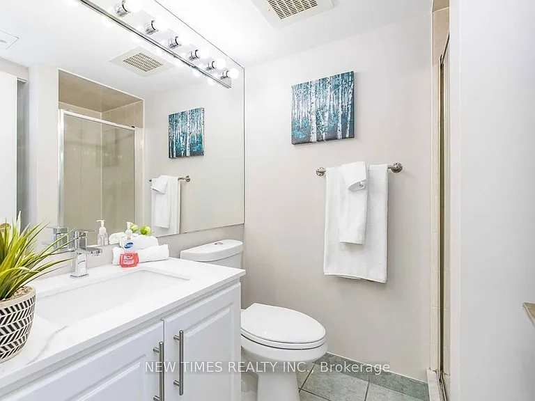 68 Corporate Dr #529 — Photo 8