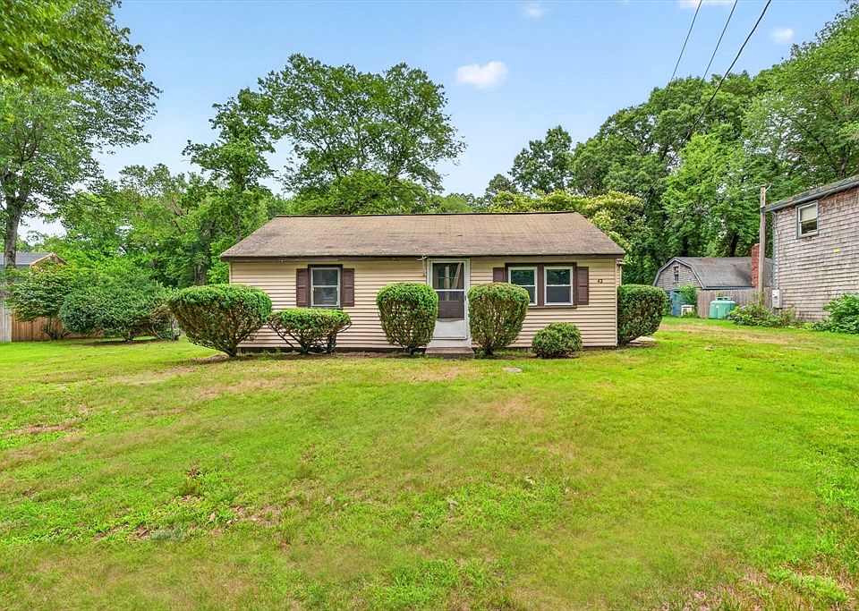 1st image of 42 Cottage Dr