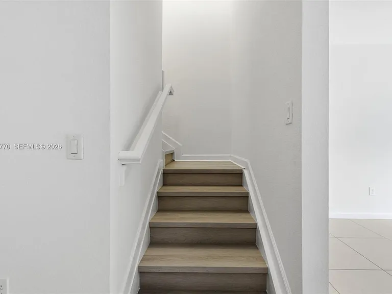 8820 NW 103rd Ave — Photo 14