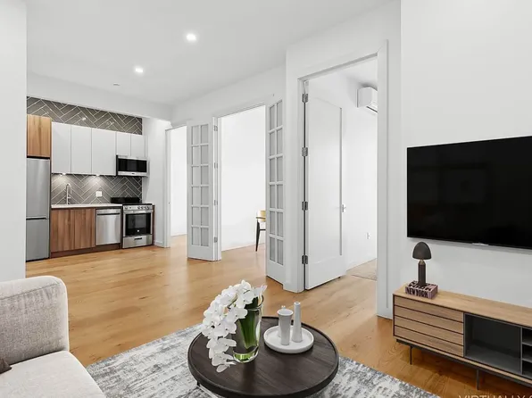 138 Schaefer Street image 1 of 8