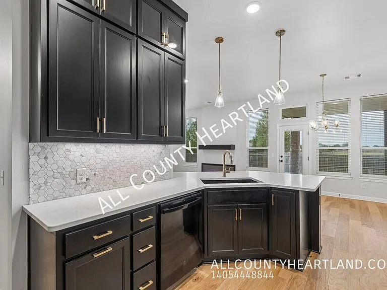 612 Firefork Ave — Photo 5