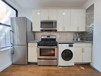 Rented by Bruma Realty LLC