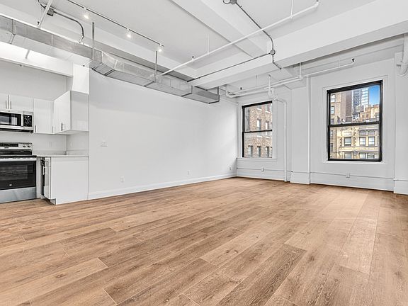5th image of 255 W 36th St Suite 1202