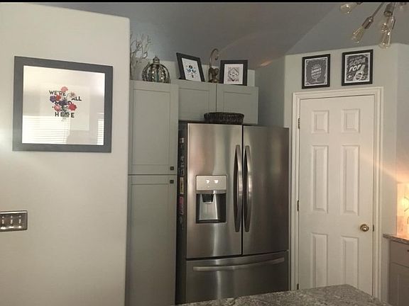 2nd image of 6191 W Rock Springs Ln