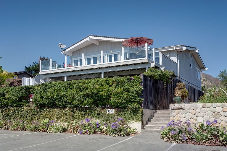 1st image of 4252 Pacific Coast Hwy