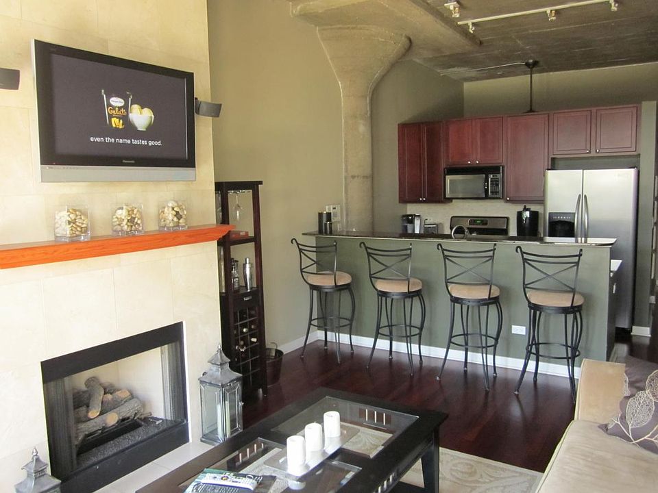 1st image of 1001 W 15th St #Gu123