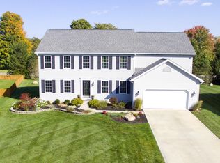 112 Whittington Pl, Etna, OH 43062