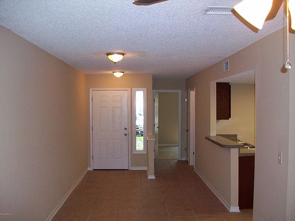 3rd image of 7607 Jana Ln S