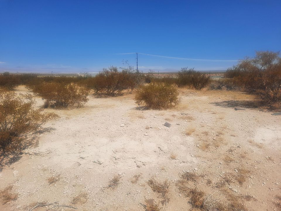 1st image of Lydia Dr