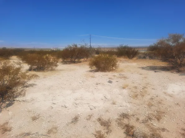 Lydia Dr, California City, CA 93505