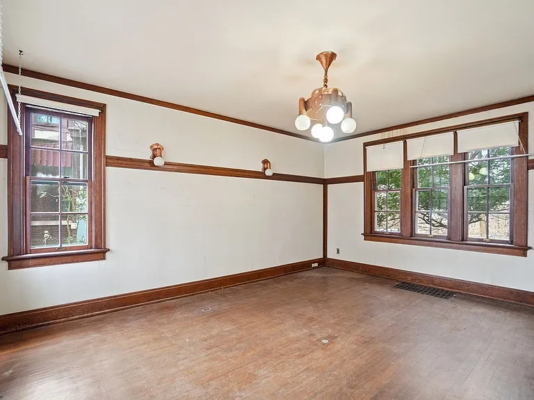 2104 Iuka Ave — Photo 14
