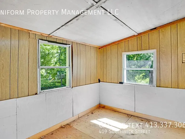 409 Southwick St — Photo 31