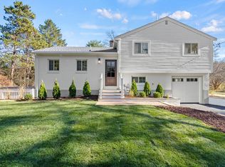 476 Concord Rd, Sudbury, MA 01776