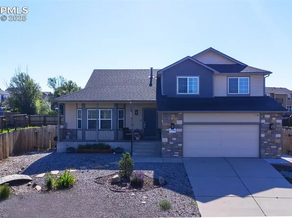 11310 Falling Star Rd, Fountain, CO 80817