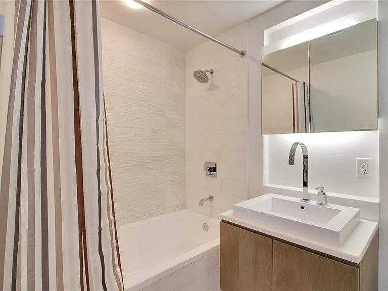 77 Hudson St #3408 — Photo 14