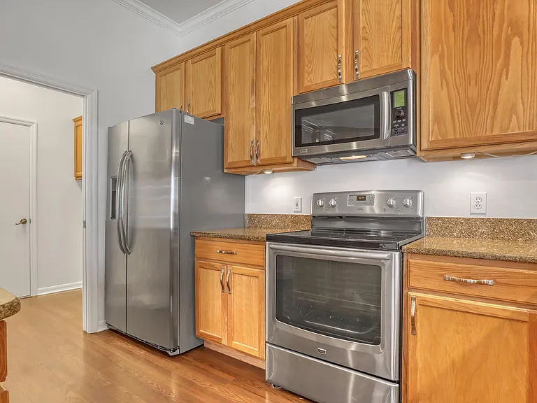 811 Spanish Cay Dr — Photo 11