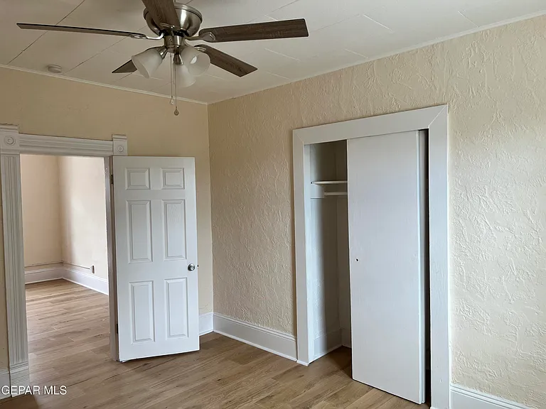 709 N Saint Vrain St #4 — Photo 5