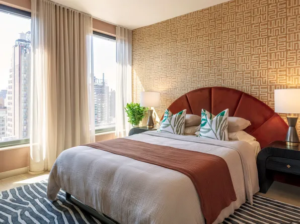 243 West 28th Street image 3 of 14