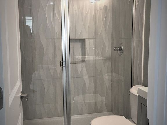 4th image of 200 N Olympia St #2C