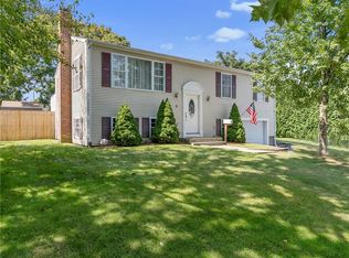 5 Saint Teresa Dr, Warren, RI 02885