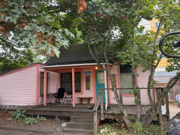 1732 NW 57th St, Seattle, WA 98107