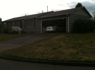 1707 SE 181st Ave, Portland, OR