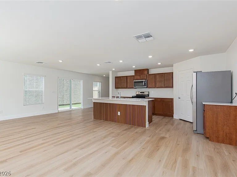 9099 Nostrand Ave — Photo 2