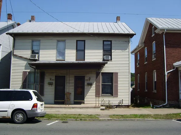 456 N 4th St, Newport, PA 17074