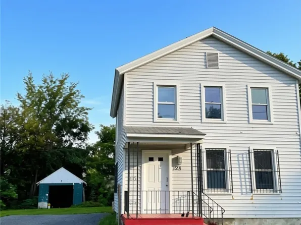 128 Louisa St, Utica, NY 13501