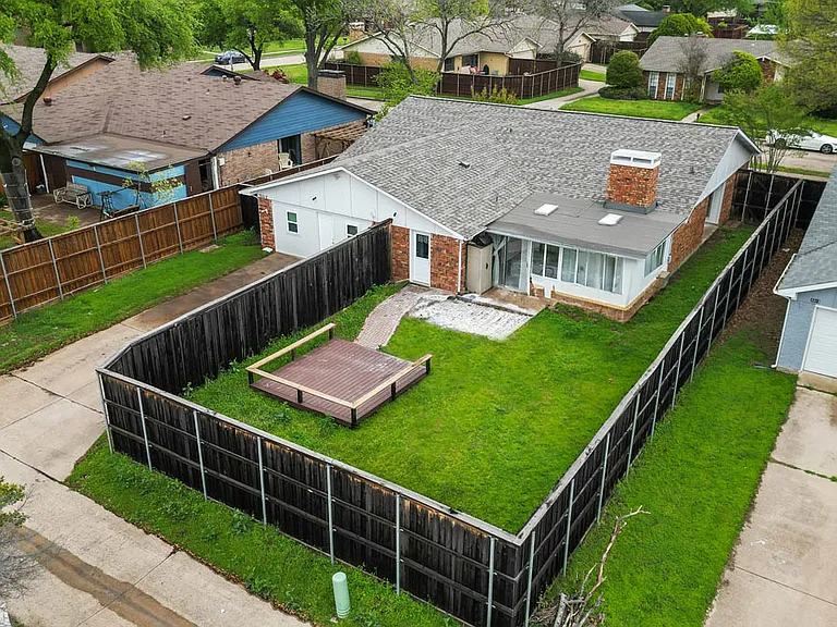 3317 John Muir Ct — Photo 6