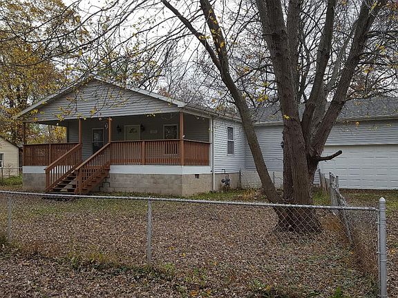 2nd image of 3673 E 36th Ave