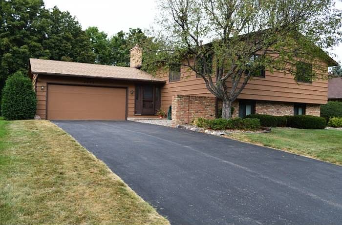 8696 Westwind Circle