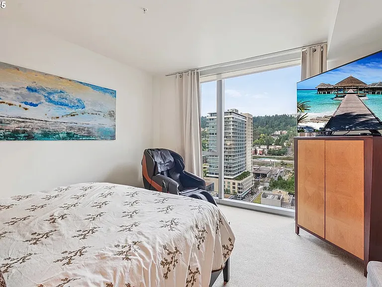 841 SW Gaines St #1400 — Photo 10