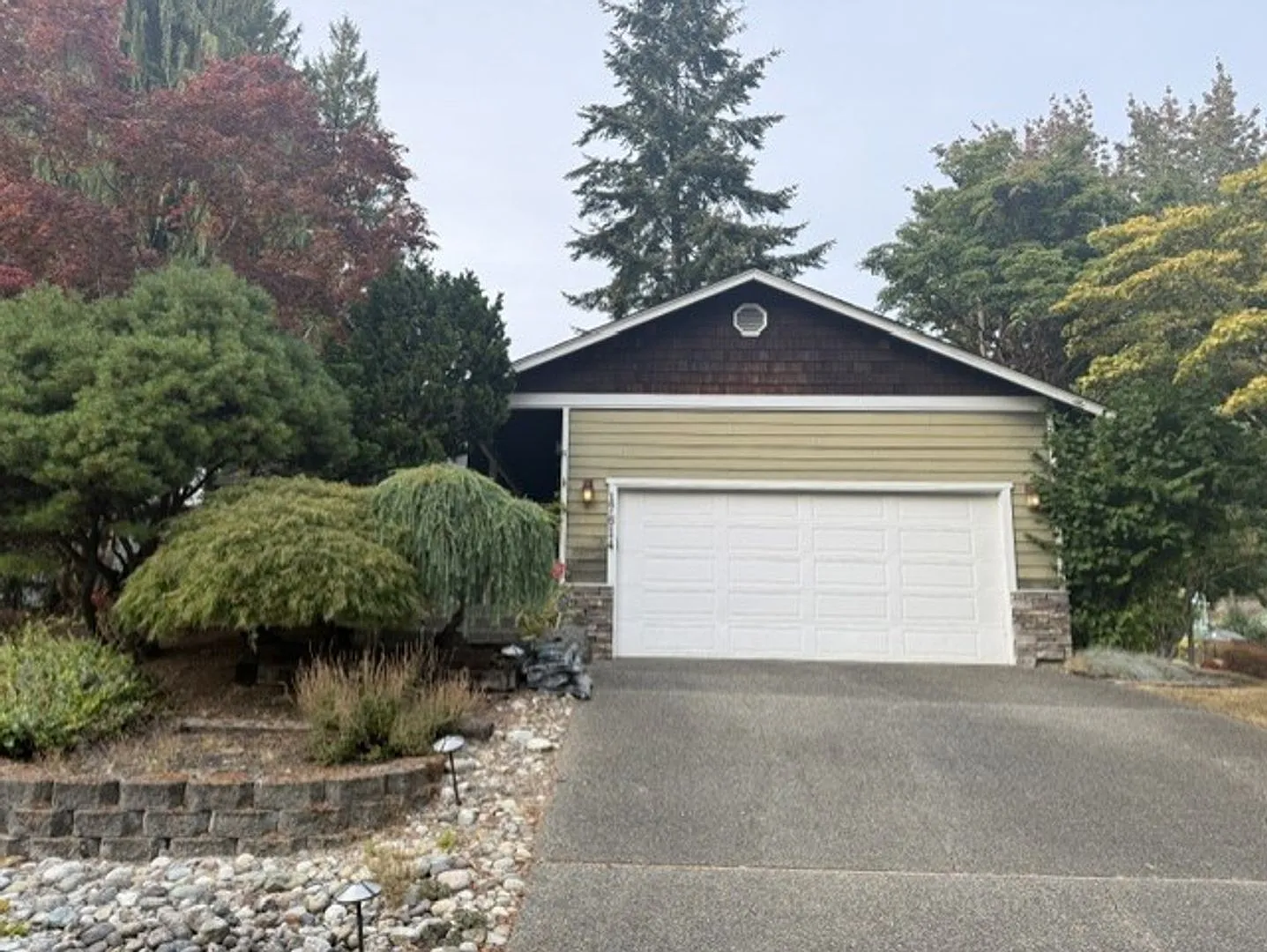 3 Bed, 2 Bath Bothell House For Rent; Available Now! — Photo 2