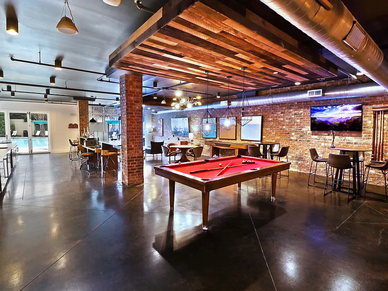 Mariposa Lofts — Photo 6
