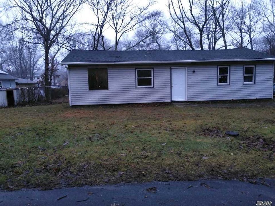 1st image of 112 Gray Ave
