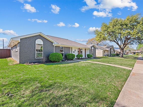 3rd image of 7620 La Risa Dr