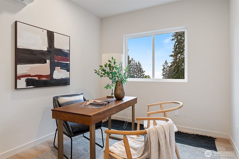 4th image of 4407 Federal Avenue