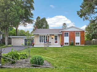 264 Eunice Dr, Kingston, ON K7M 3M8