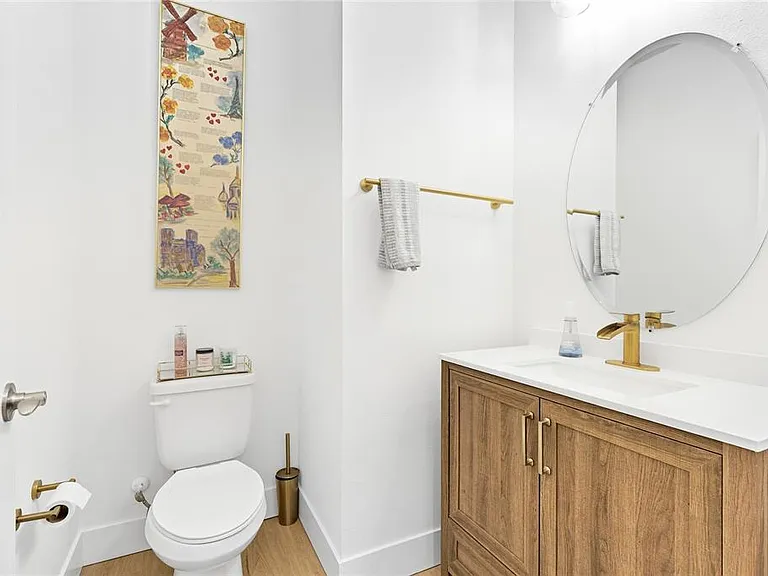 1808 Fender Ln — Photo 13