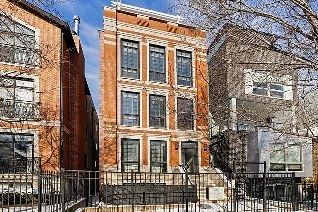 1842 W Armitage Ave #3