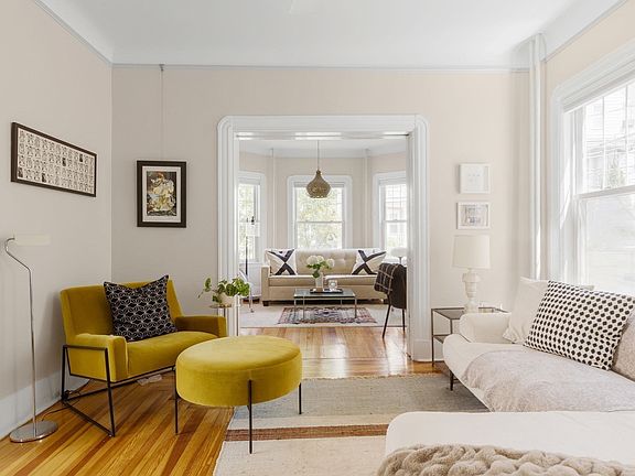 5th image of 296 Summer St #1