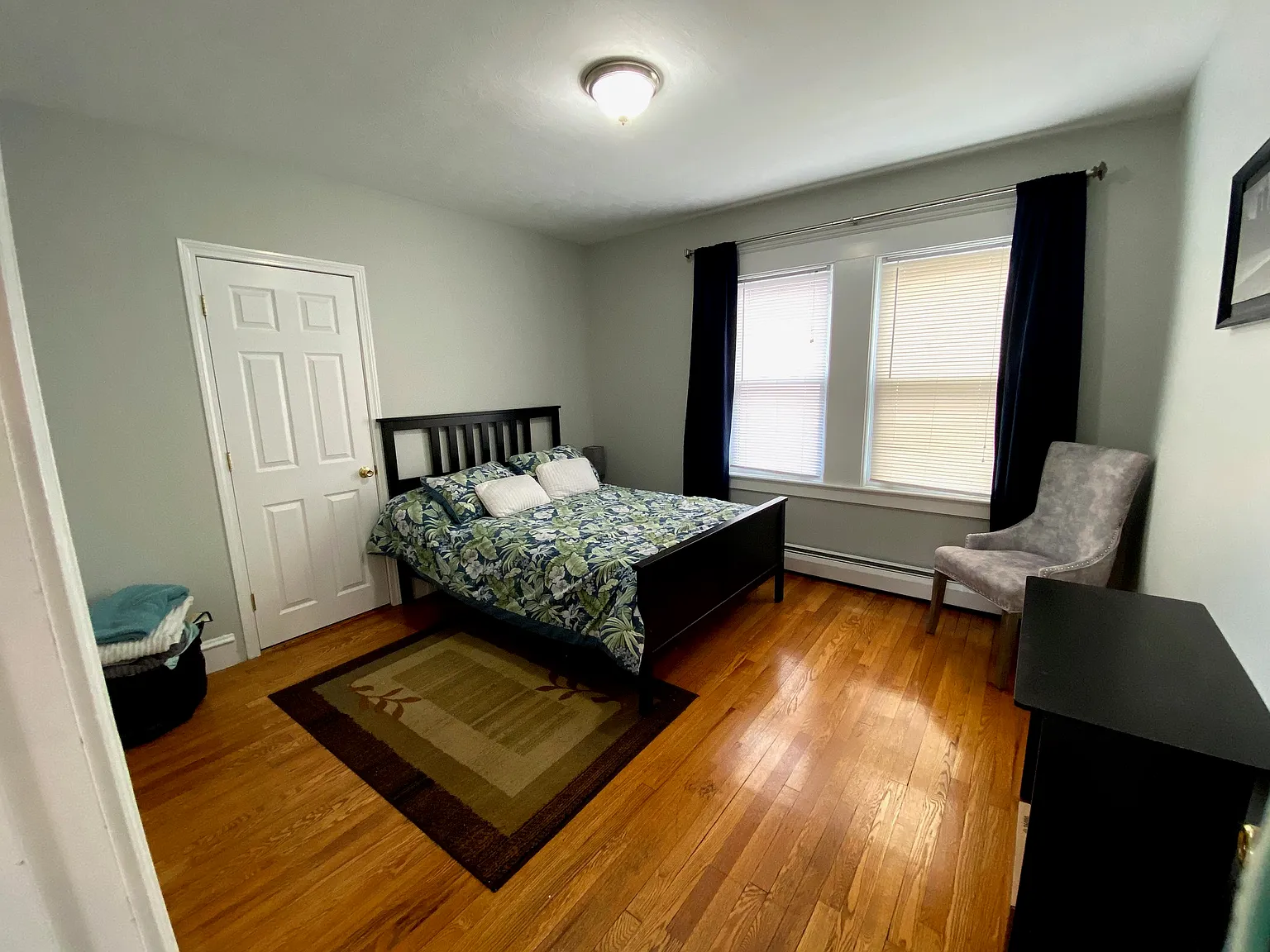 416 Baker St — Photo 3