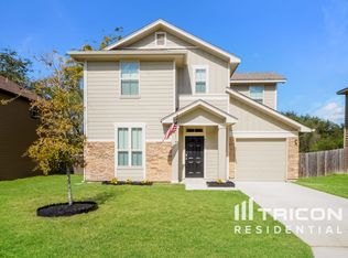 4007 Anton Dr, San Antonio, TX 78223