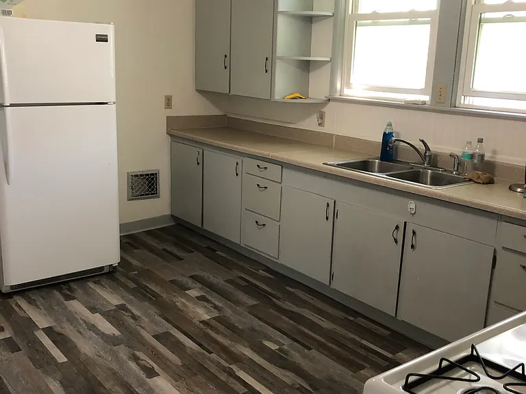 19 Havens Ave #2 — Photo 1