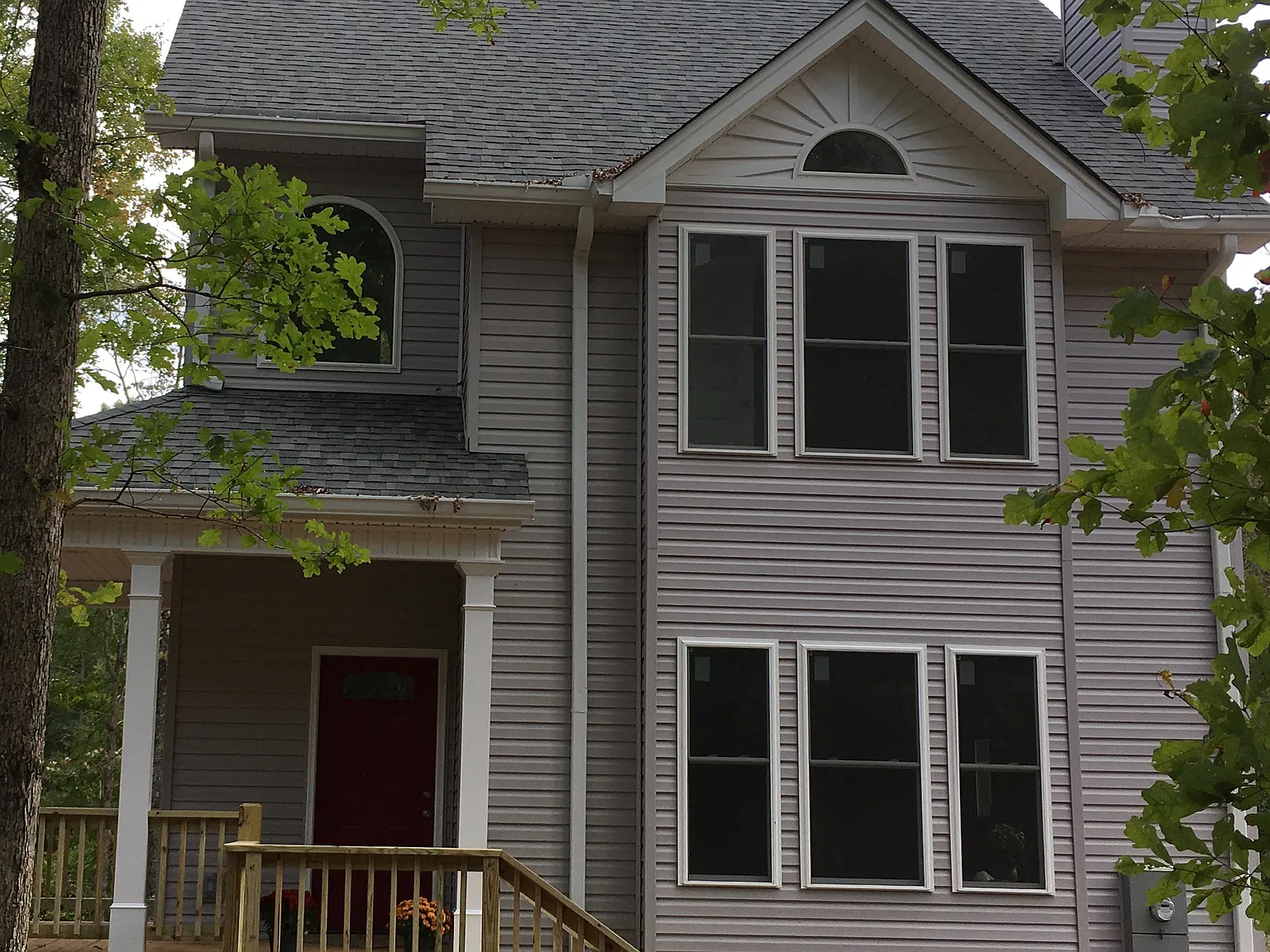 5926 Long Branch - 5 — Photo 2