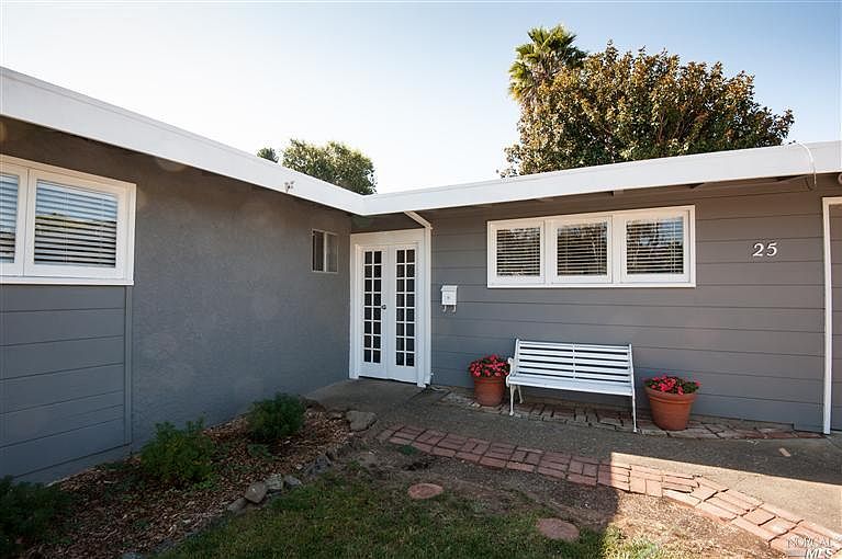 1st image of 25 Gertrude Ln