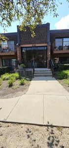 629 Derry Ct APT 1C, Schaumburg, IL, 60193
