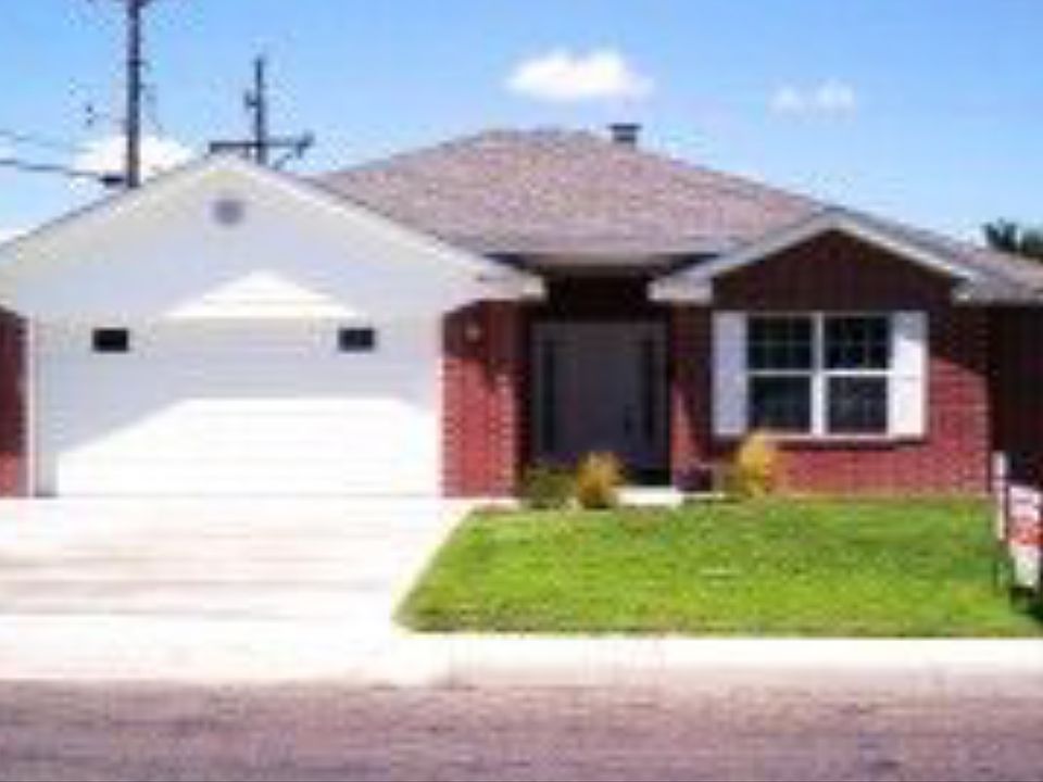 1st image of 2317 14th Ave