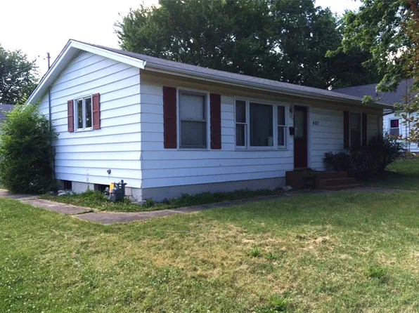 407 Grant St, Pana, IL 62557